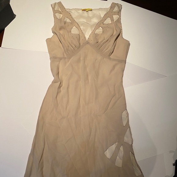 DRESS - Picture 2 of 9